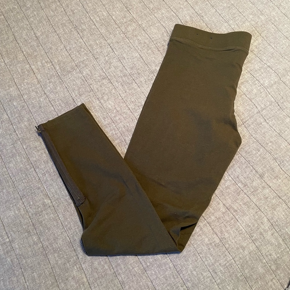American Eagle Olive Green High Rise Leggings